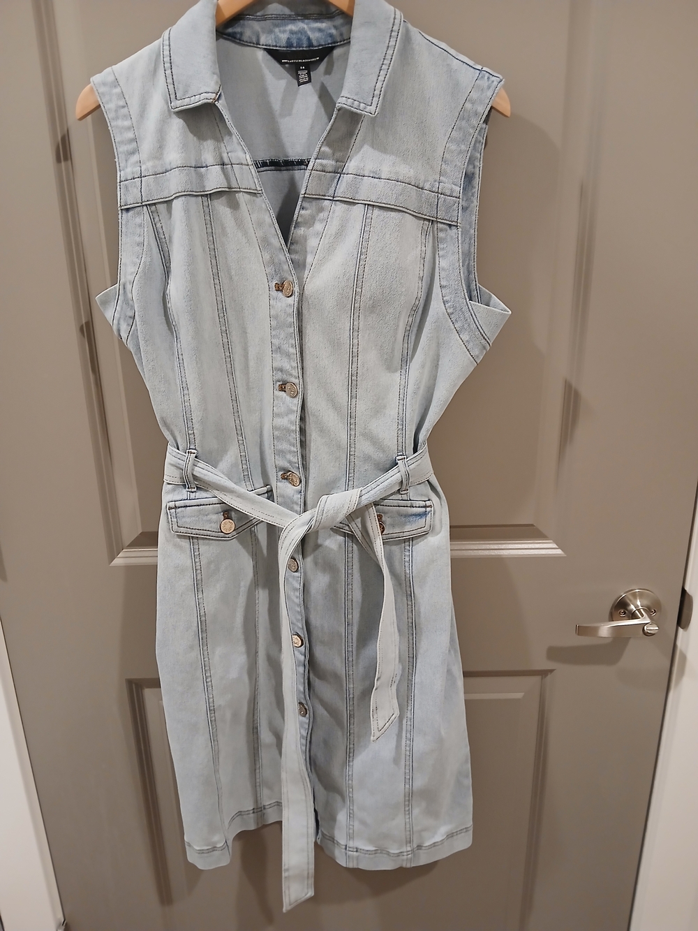 White House Black Market Light Blue Sleeveless Denim Dress with Tie Belt